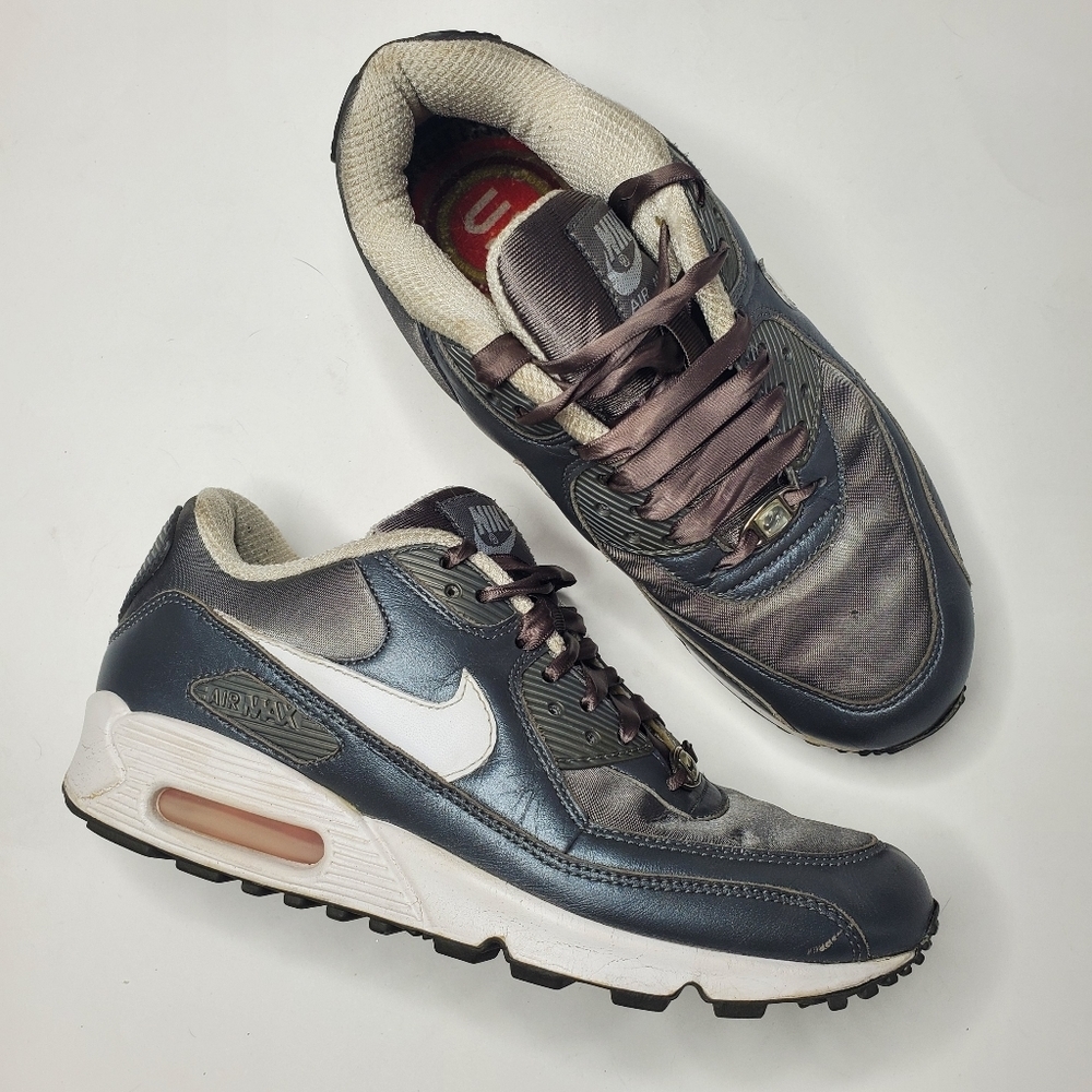 Nike Air Max 90 Metallic Pewter Gray Sneakers